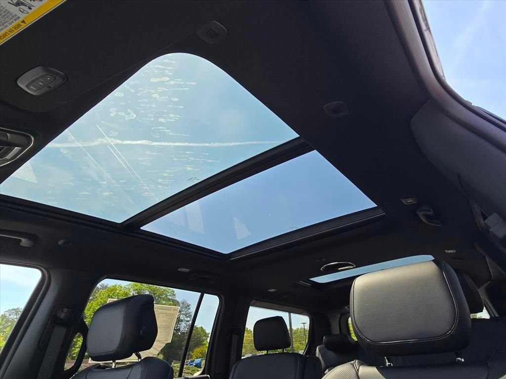 New 2026 Jeep Grand Wagoneer 4WD image 12