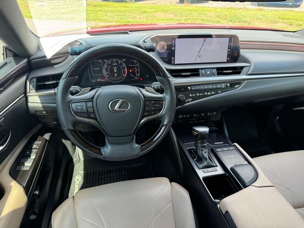 Used 2019 Lexus ES 350 w/ Accessory Package FWD image 11