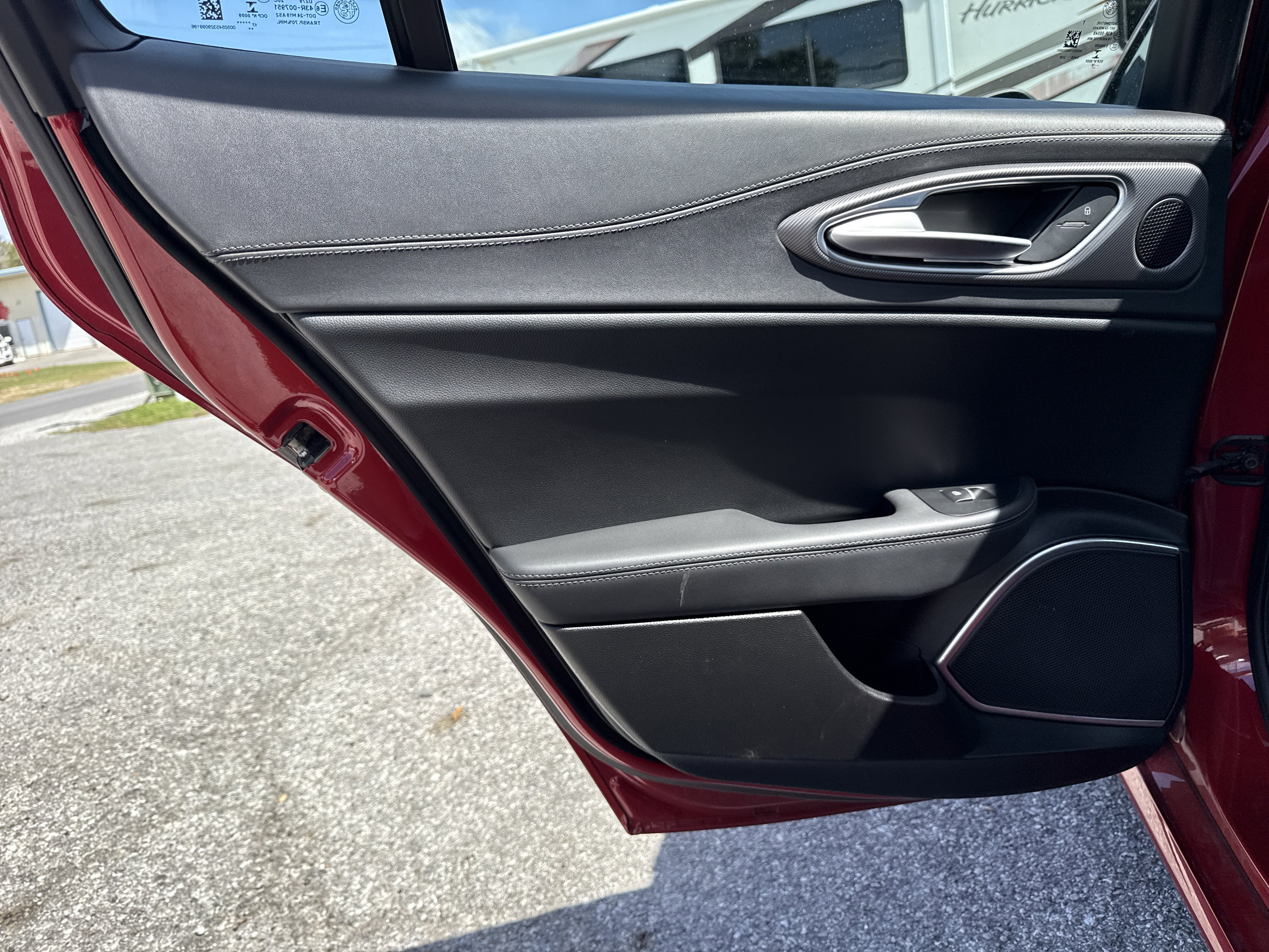 Used 2018 Alfa Romeo Giulia Ti Sport w/ Quick Order Package 22S Sport AWD/4WD image 33