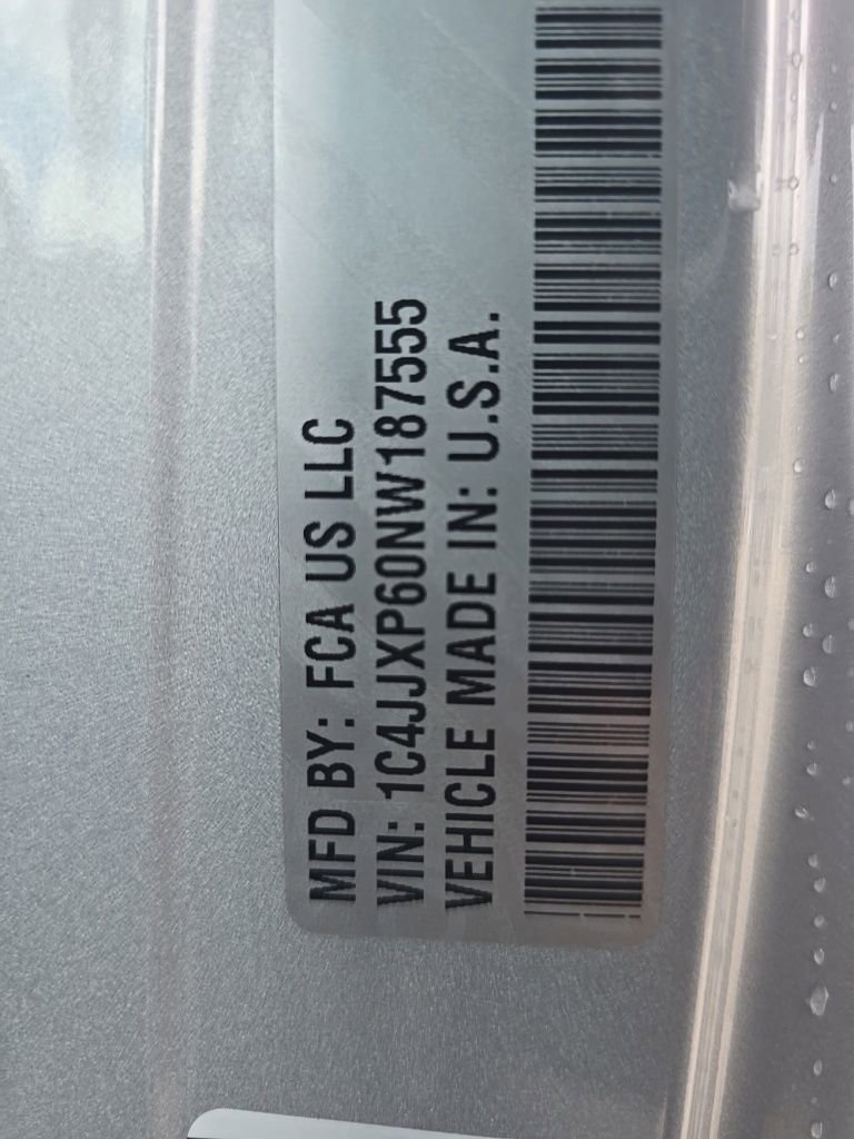 Used 2022 Jeep Wrangler Unlimited Sahara image 12