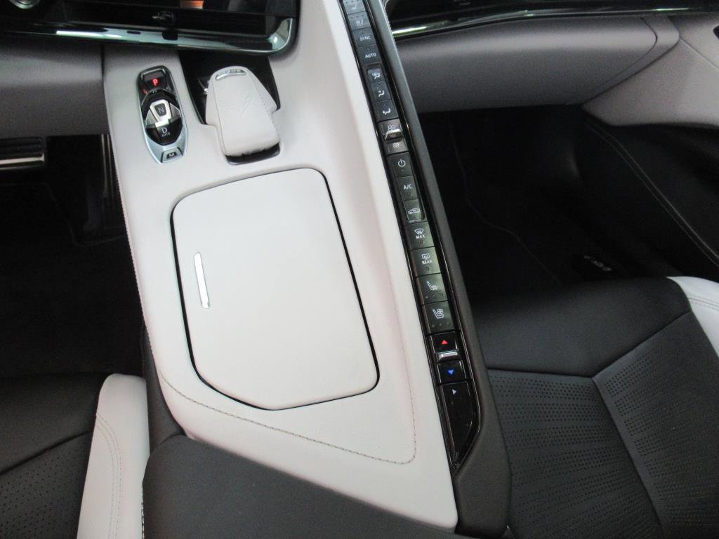 Used 2025 Chevrolet Corvette Z06 image 22