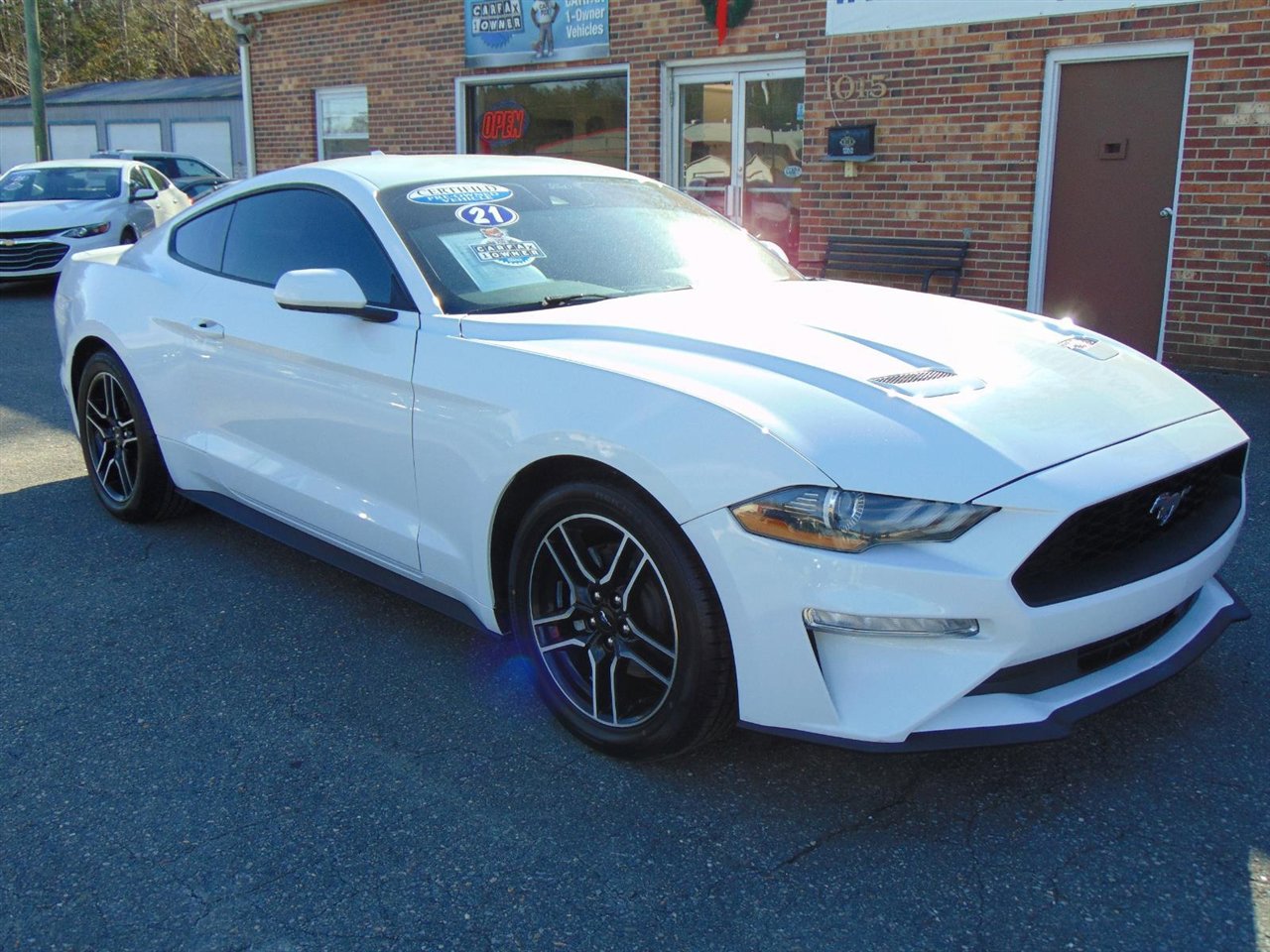 Used 2021 Ford Mustang EcoBoost w/ Equipment Group 101A image 3