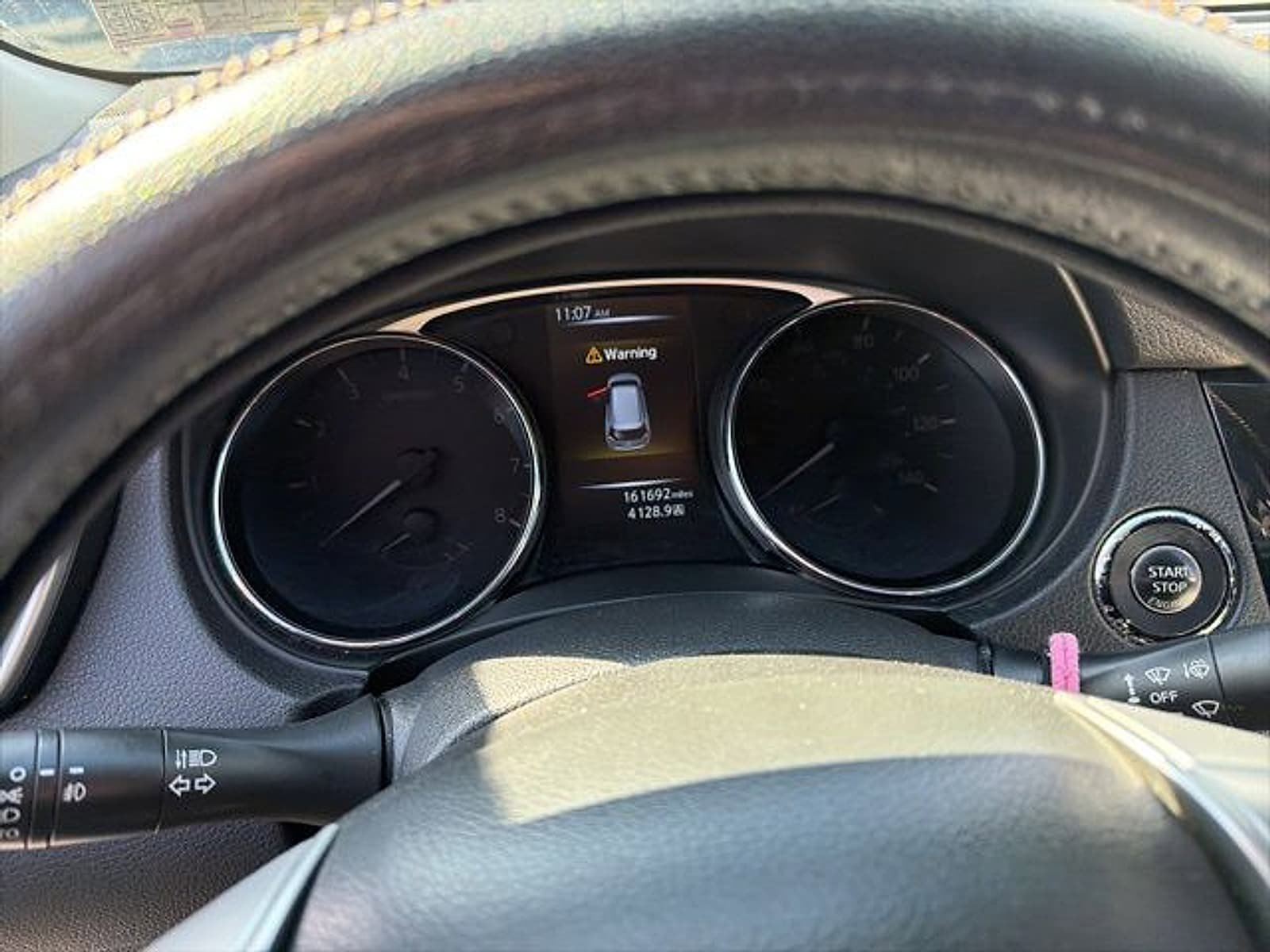 Used 2014 Nissan Rogue SL image 1