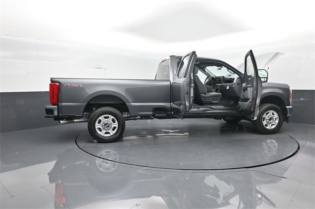 New 2026 Ford F250 XLT image 33