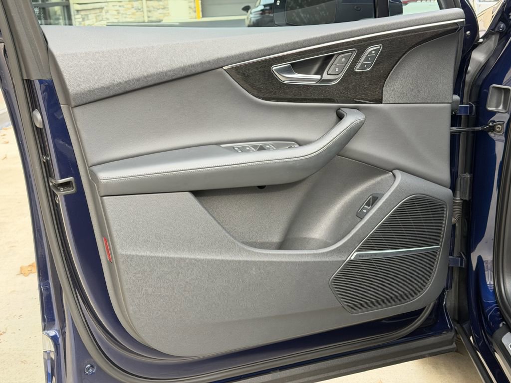 Used 2022 Audi Q7 3.0T Prestige image 20