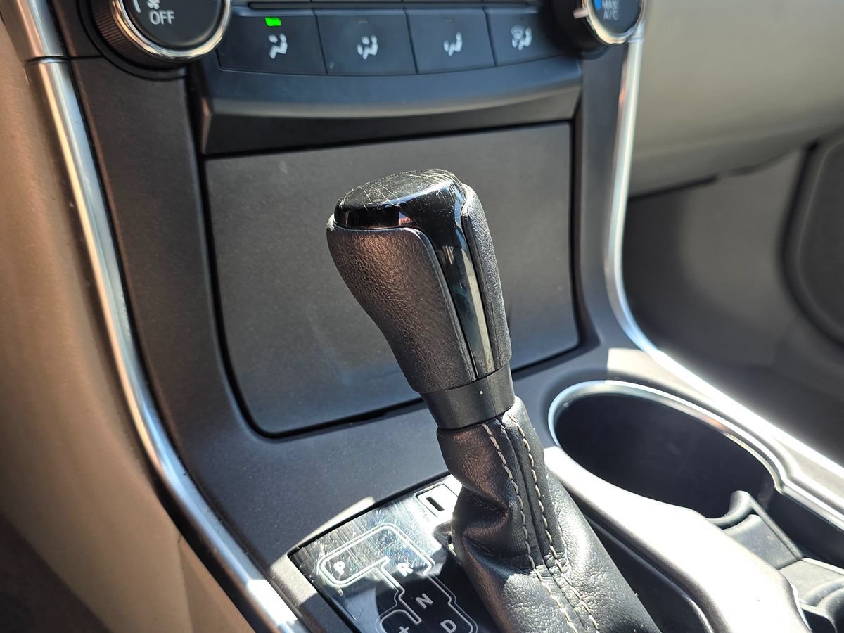 Used 2016 Toyota Camry LE FWD image 37