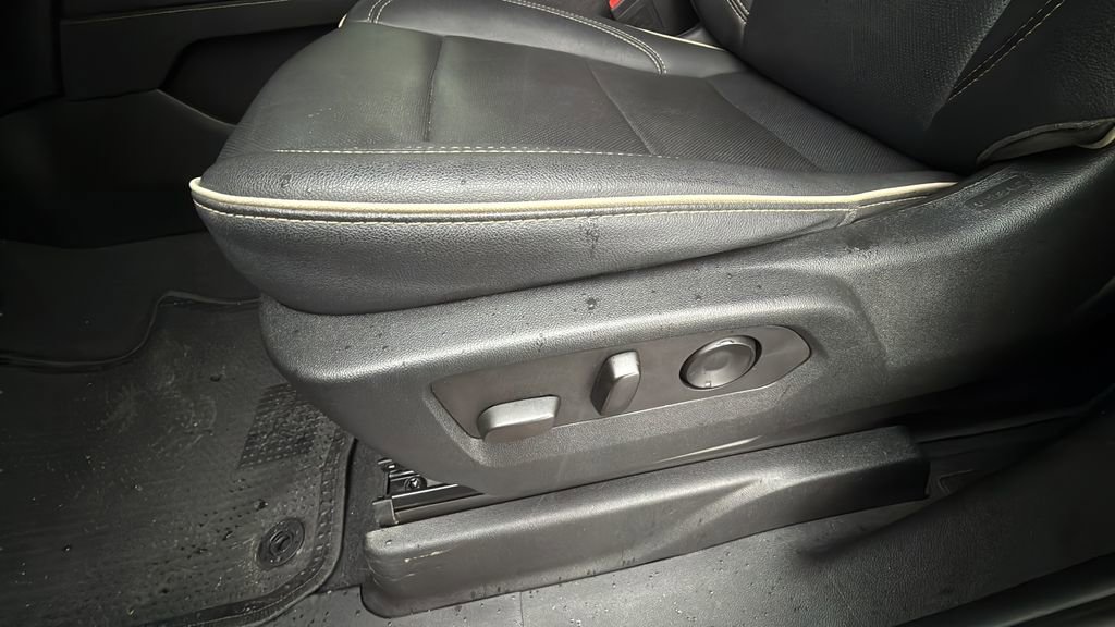 Used 2022 GMC Yukon SLT image 11