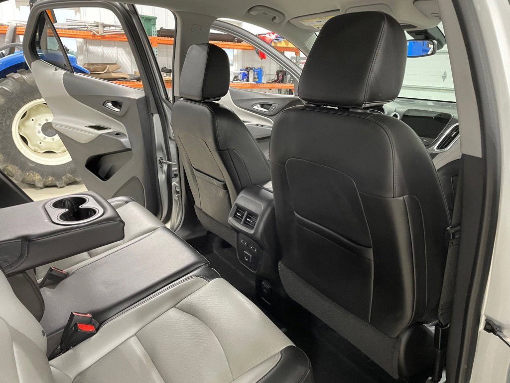 Used 2021 Chevrolet Equinox Premier image 21
