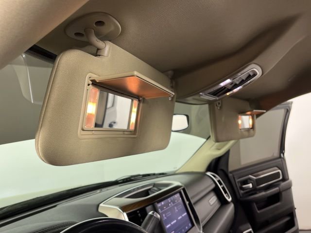 Used 2022 RAM 3500 Laramie AWD/4WD image 39