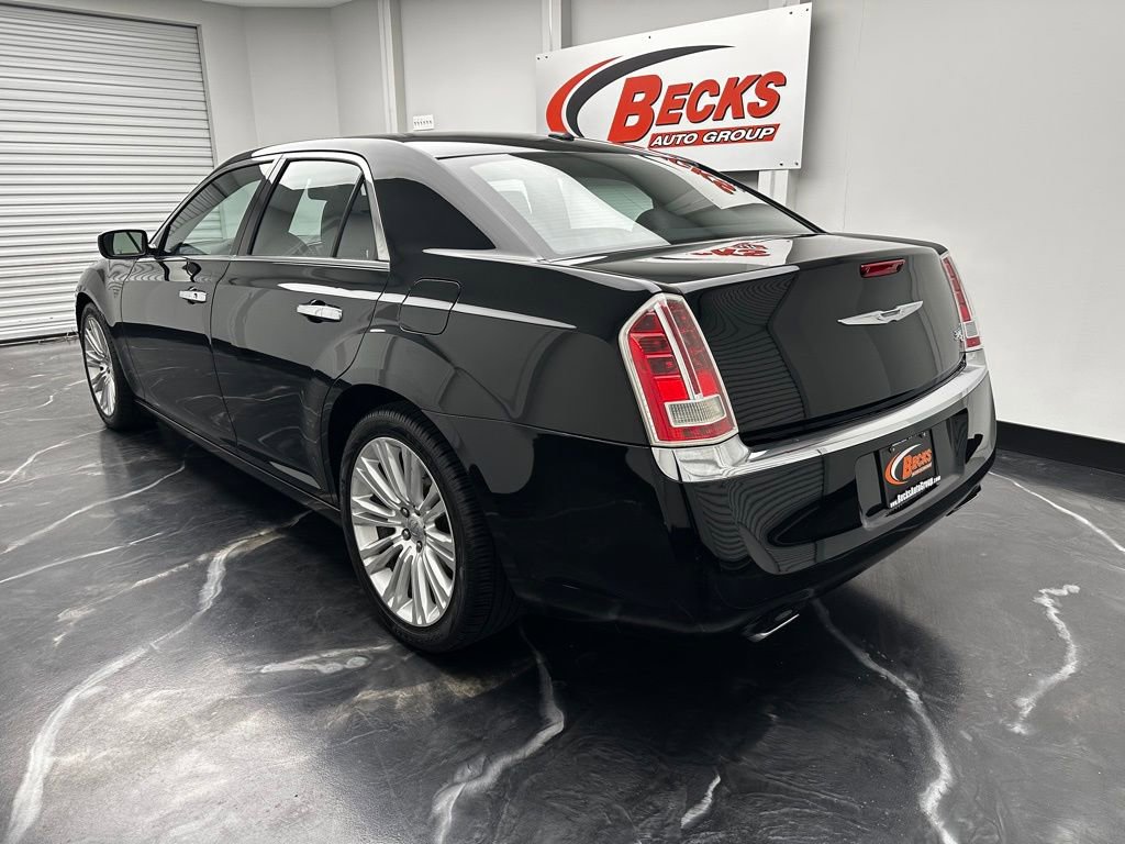 Used 2012 Chrysler 300 C w/ 19-Premium Speaker Group image 4