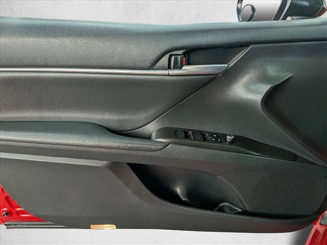 Used 2024 Toyota Camry XSE FWD image 9