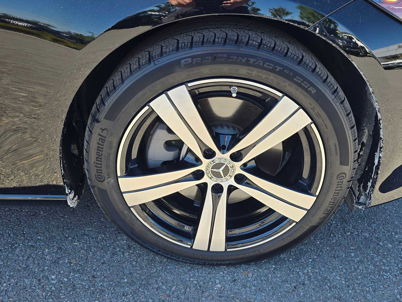 Used 2025 Mercedes-Benz C 300 Sedan image 9