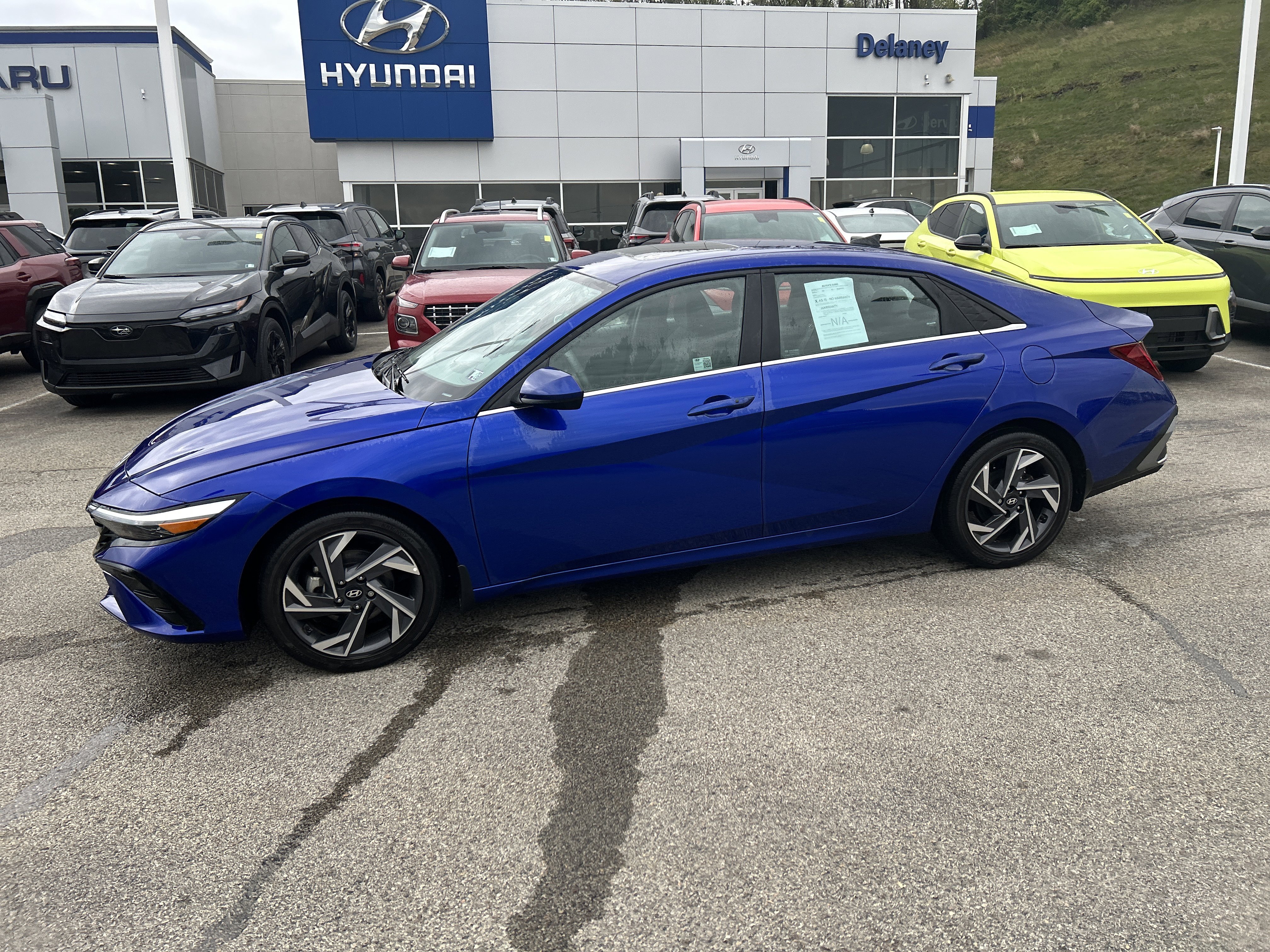 Used 2025 Hyundai Elantra SEL FWD image 20