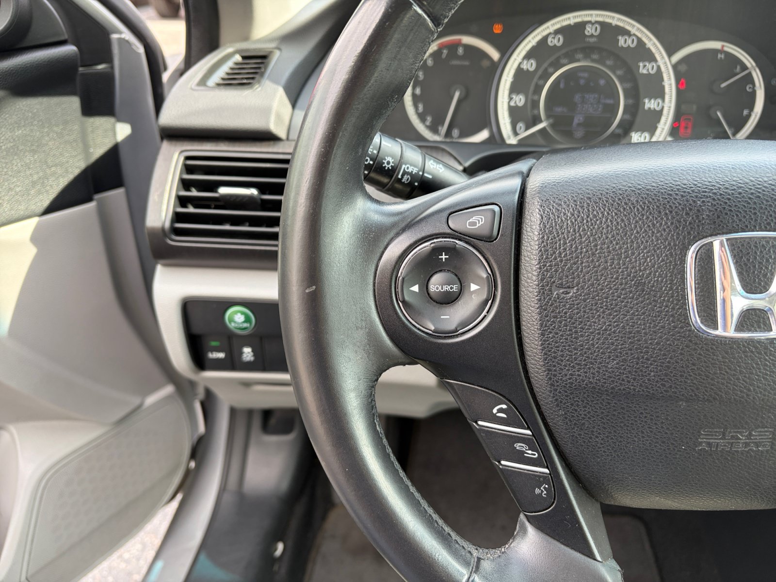 Used 2014 Honda Accord EX-L image 18