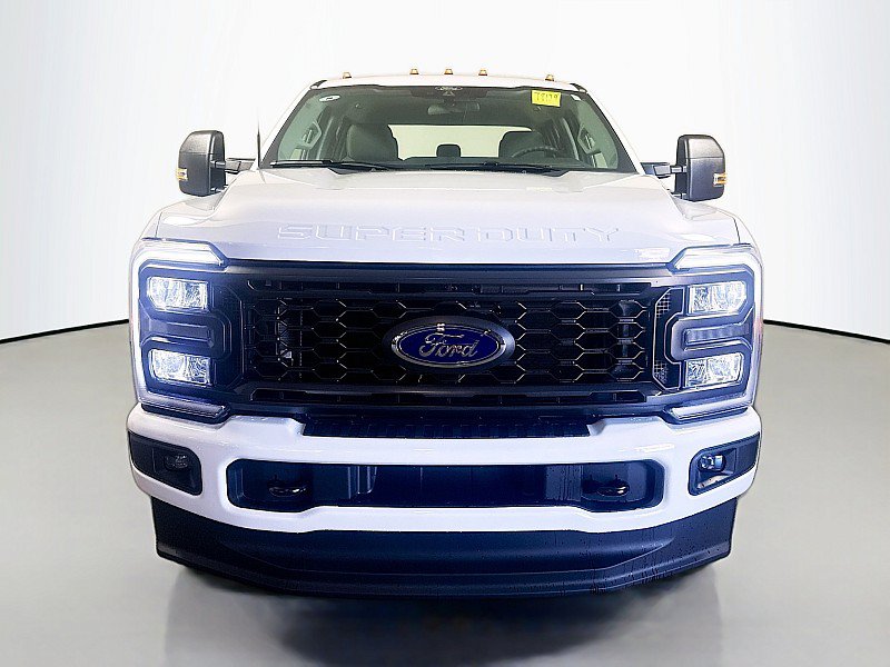 New 2026 Ford F350 XL w/ STX Appearance Package AWD/4WD image 2