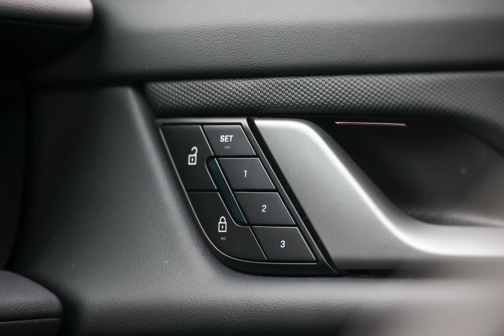 Certified 2026 Porsche Taycan AWD/4WD image 56