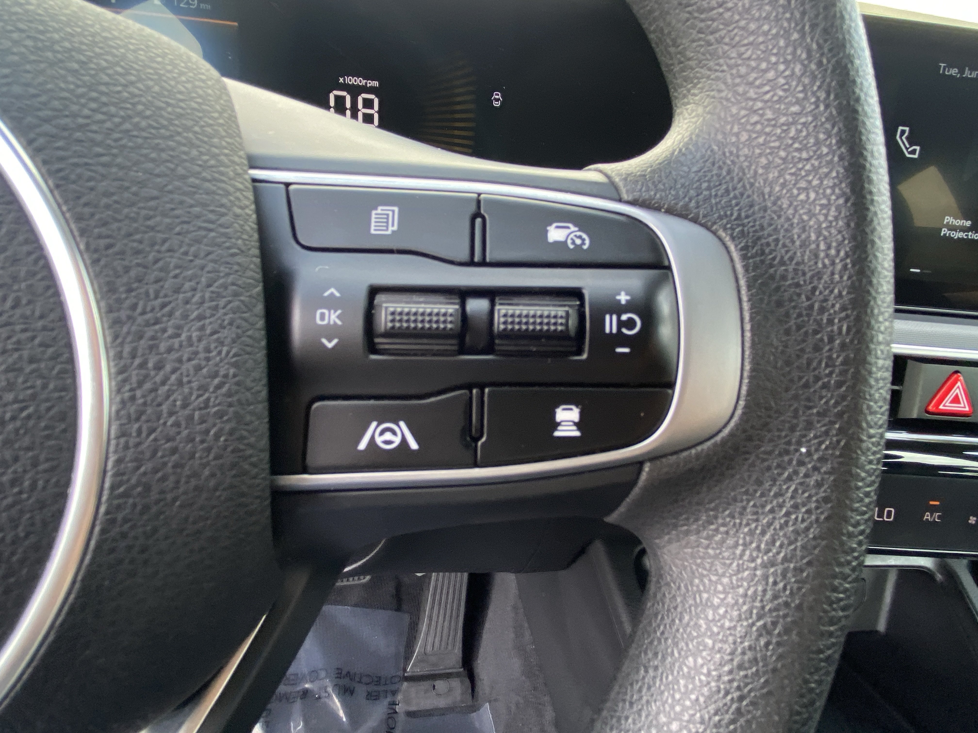 Used 2025 Kia K5 LXS FWD image 26
