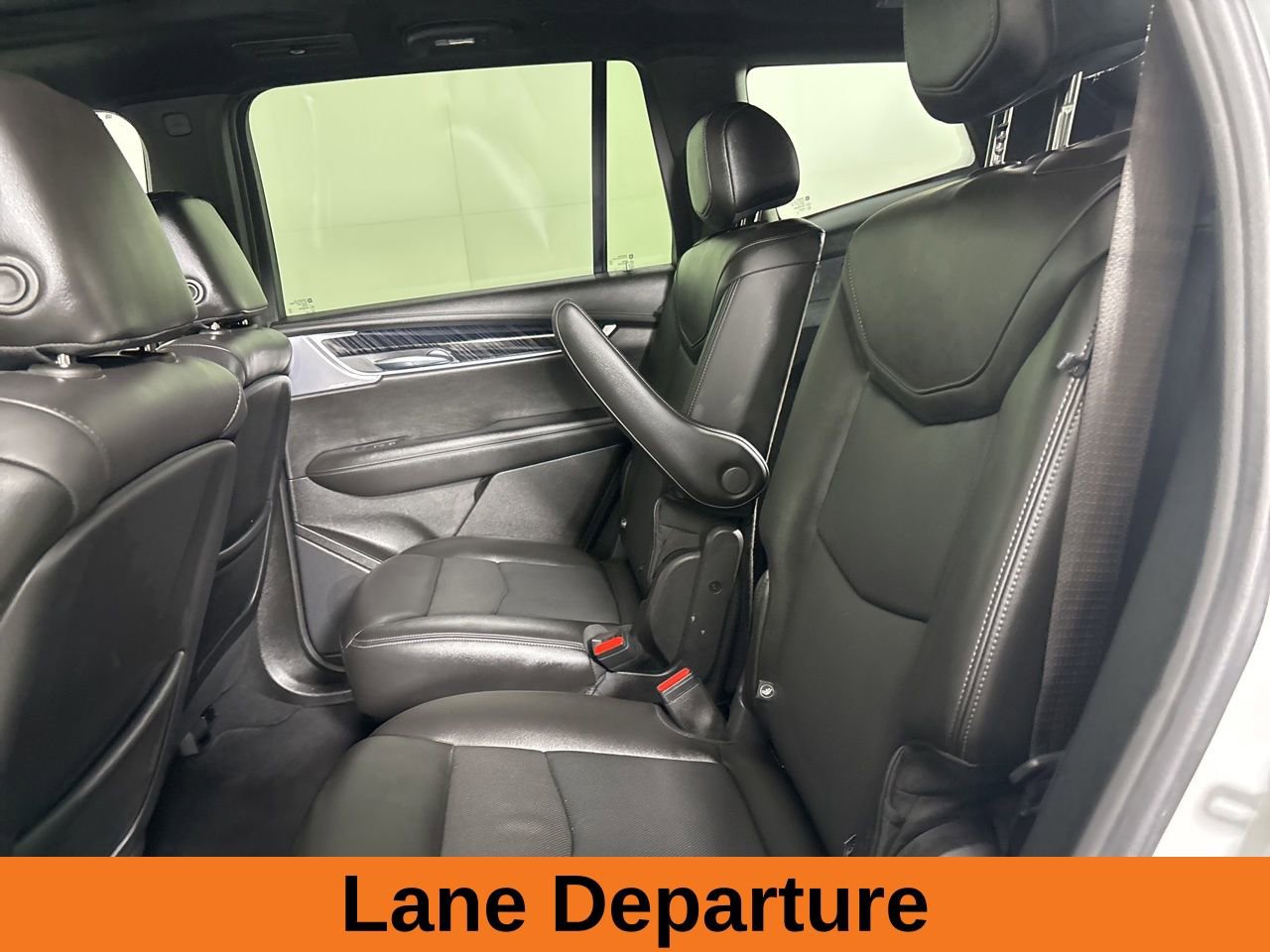 Used 2024 Cadillac XT6 Premium Luxury image 21