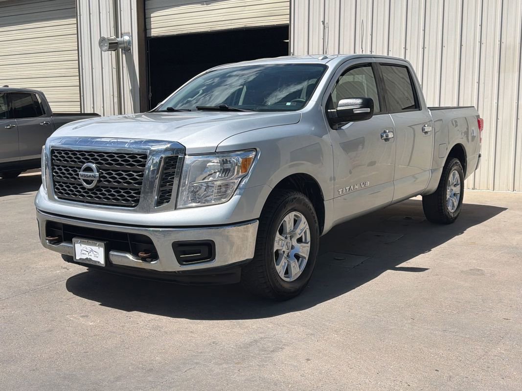 Used 2018 Nissan Titan SV