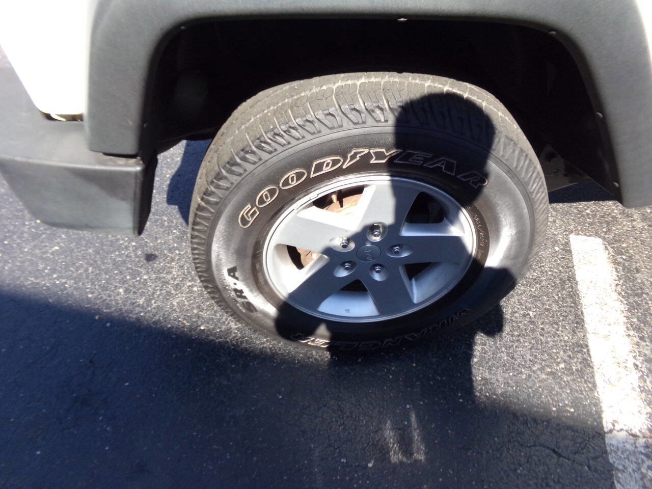 Used 2013 Jeep Wrangler Sport w/ Connectivity Group image 34