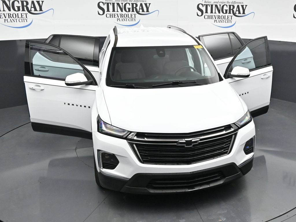 Used 2023 Chevrolet Traverse LT FWD image 34