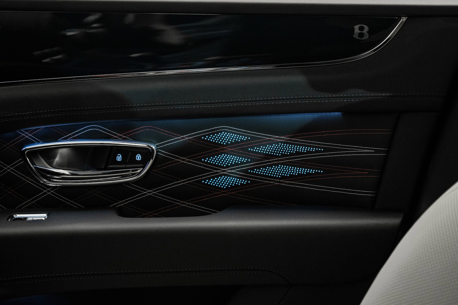 New 2025 Bentley Bentayga Extended Wheelbase image 63