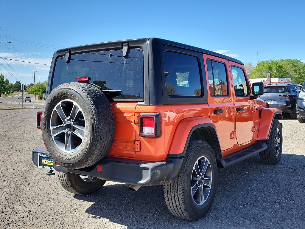 Used 2023 Jeep Wrangler Sahara AWD/4WD image 6