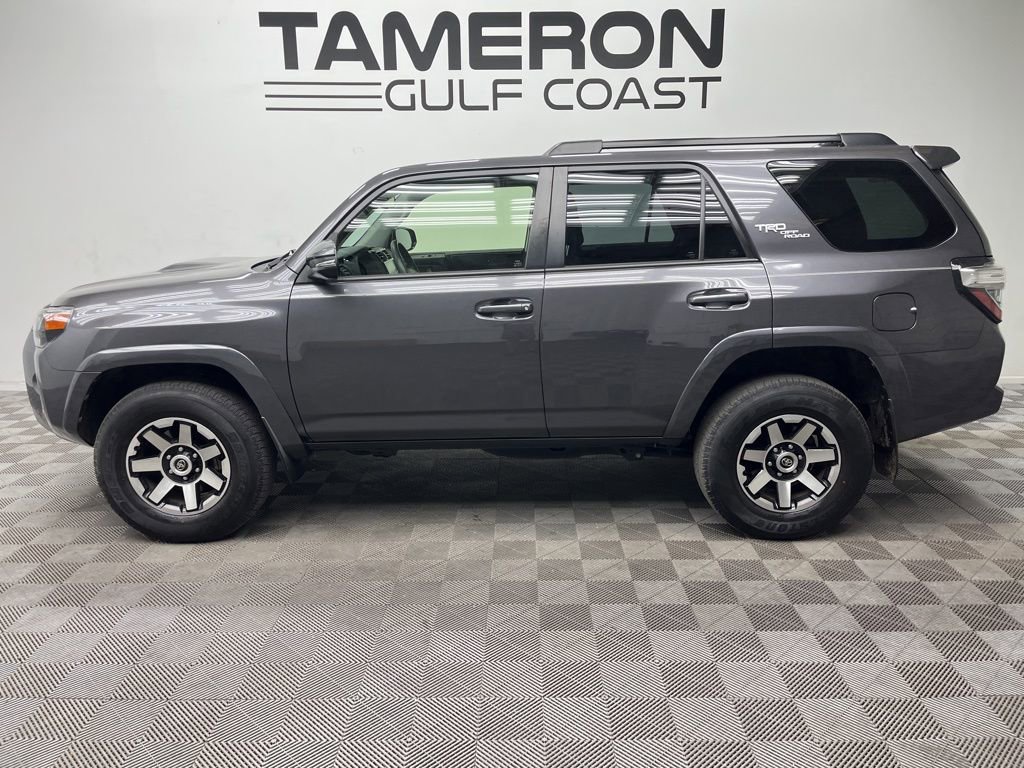 Used 2021 Toyota 4Runner TRD Off-Road Premium w/ Moonroof Package AWD/4WD image 6