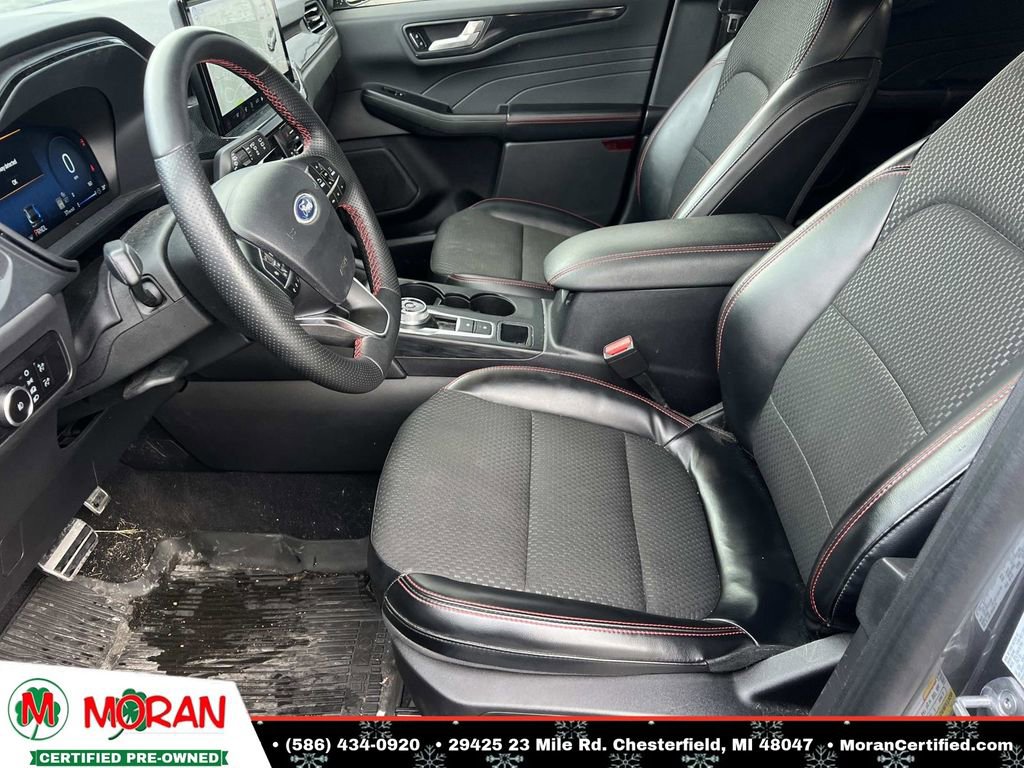 Used 2023 Ford Escape ST-Line Select w/ Tech Pack #2 image 17