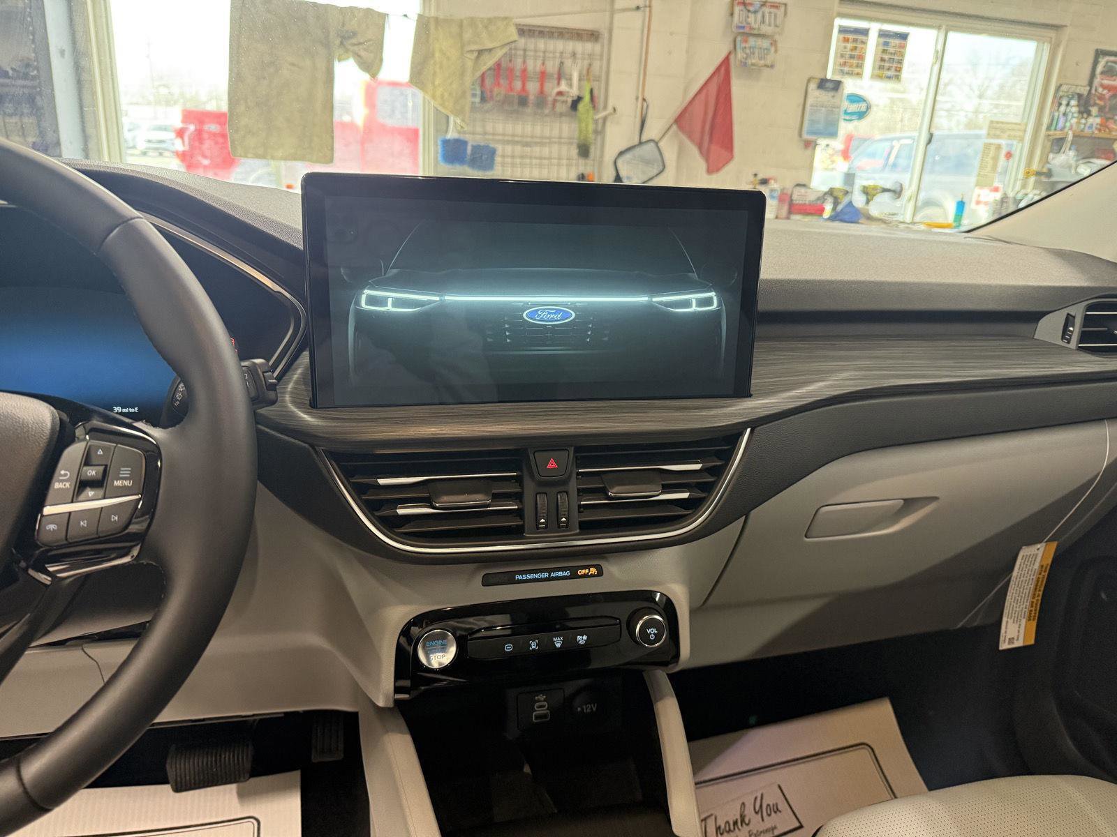 New 2026 Ford Escape Platinum w/ Class II Trailer Tow Package image 15