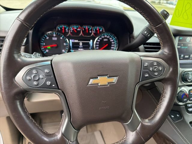 Used 2019 Chevrolet Suburban LT w/ Luxury Package image 12