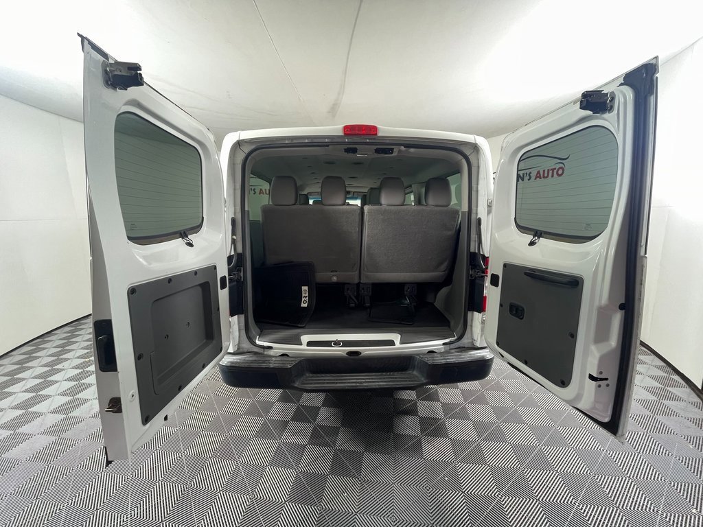 Used 2019 Nissan NV 3500 S image 6
