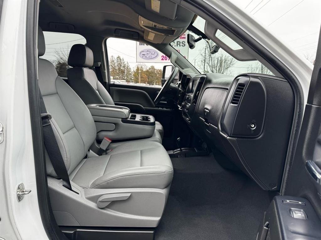 Used 2019 Chevrolet Silverado 2500 W/T w/ WT Convenience Package AWD/4WD image 31