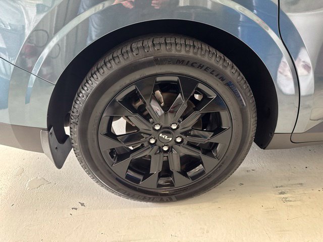 Used 2022 Kia Carnival SX Prestige w/ Paint Protection Package FWD image 51