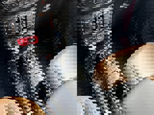 Used 2021 Jeep Gladiator Rubicon image 16