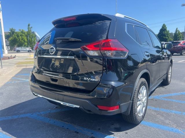Used 2018 Nissan Rogue SV AWD/4WD image 6