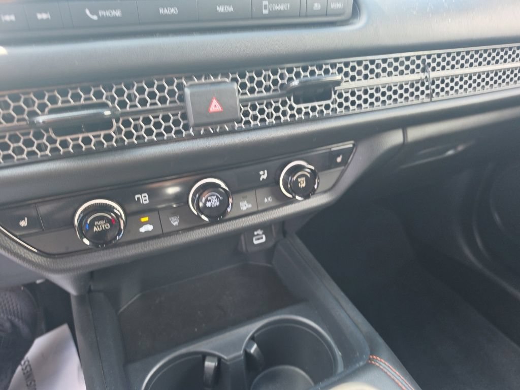 Certified 2025 Honda HR-V Sport image 21