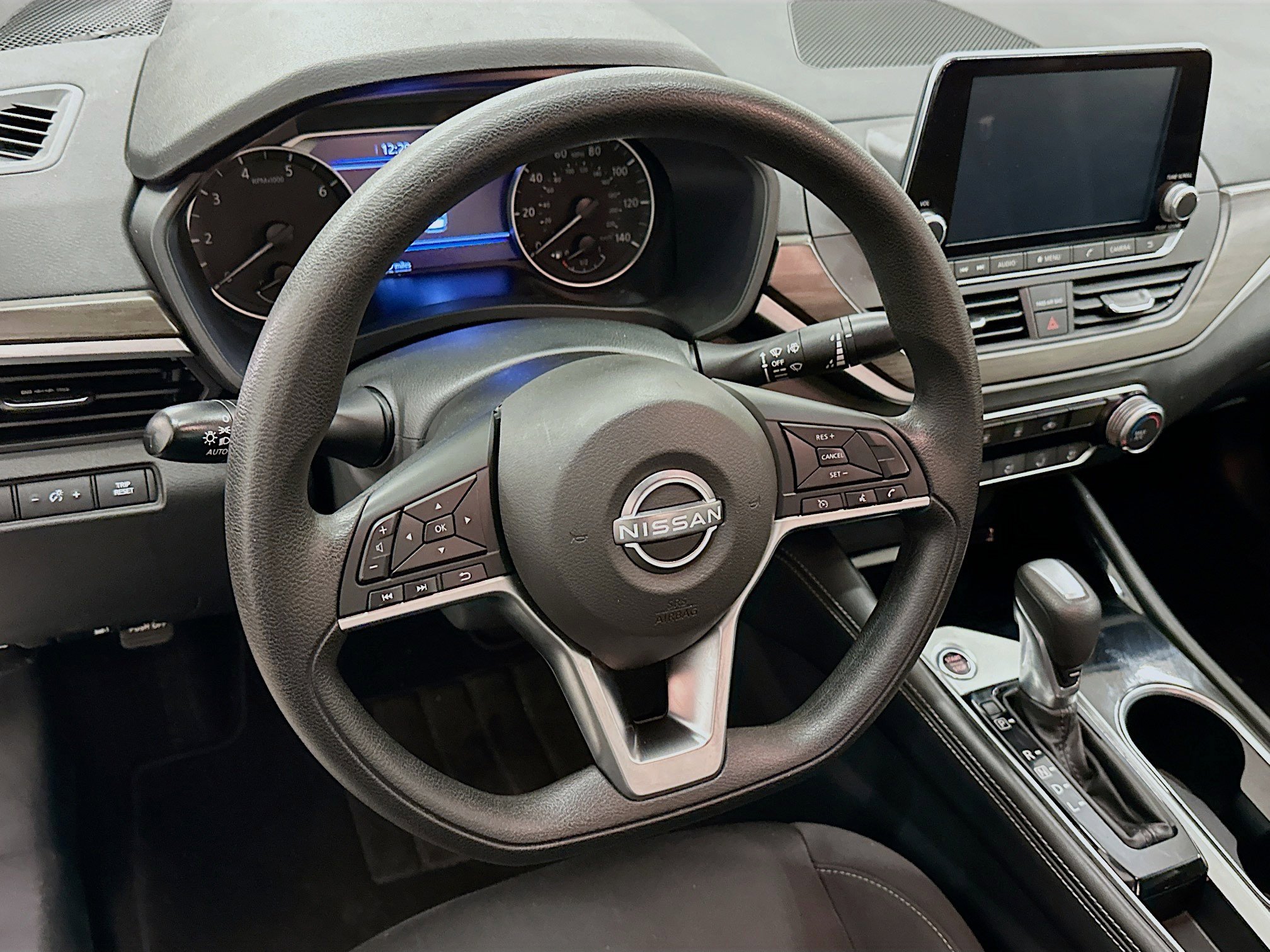 Used 2023 Nissan Altima 2.5 SV image 18