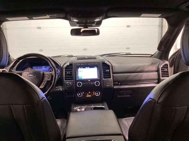 Used 2019 Ford Expedition Limited w/ Special Edition Package AWD/4WD image 24