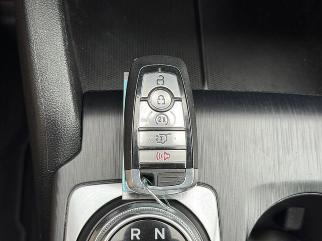 Used 2022 Ford Escape SE w/ Convenience Package image 10