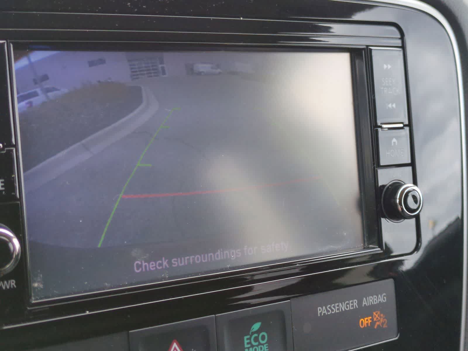 Used 2018 Mitsubishi Outlander ES AWD/4WD image 29
