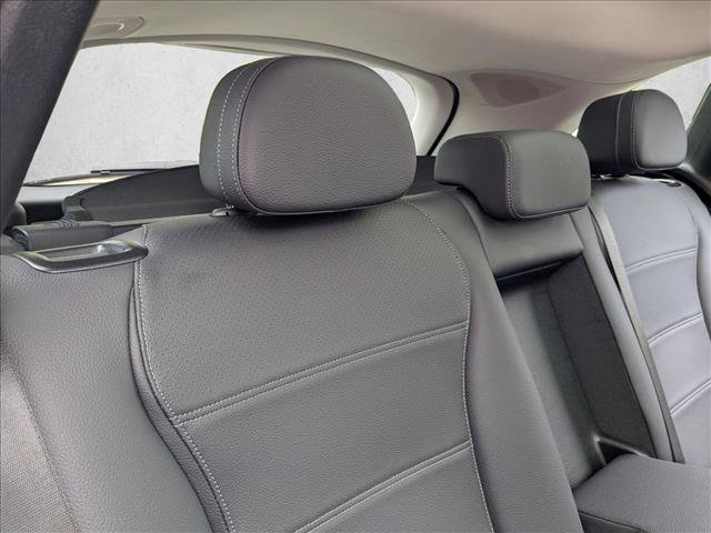 Used 2023 Mercedes-Benz GLC 300 image 17