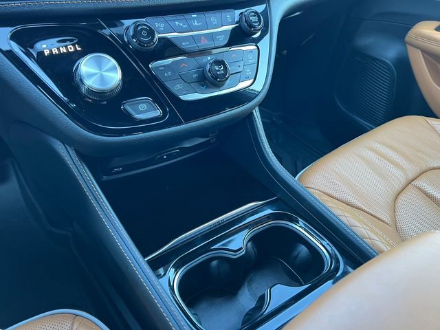 Used 2023 Chrysler Pacifica Pinnacle image 29