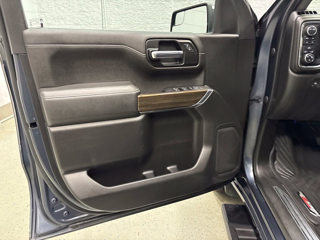 Used 2020 Chevrolet Silverado 1500 LT w/ All-Star Edition AWD/4WD image 15