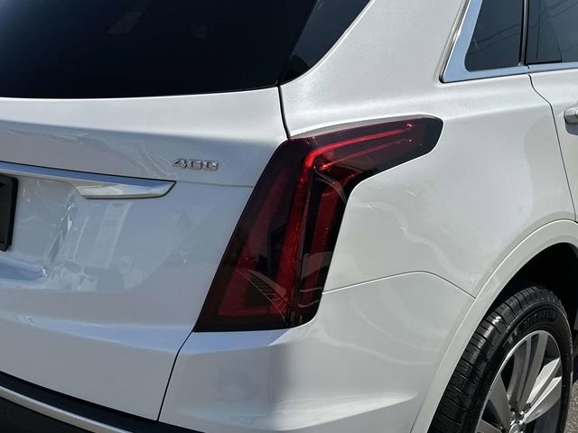 Certified 2025 Cadillac XT5 Premium Luxury w/ Technology Package AWD/4WD image 6