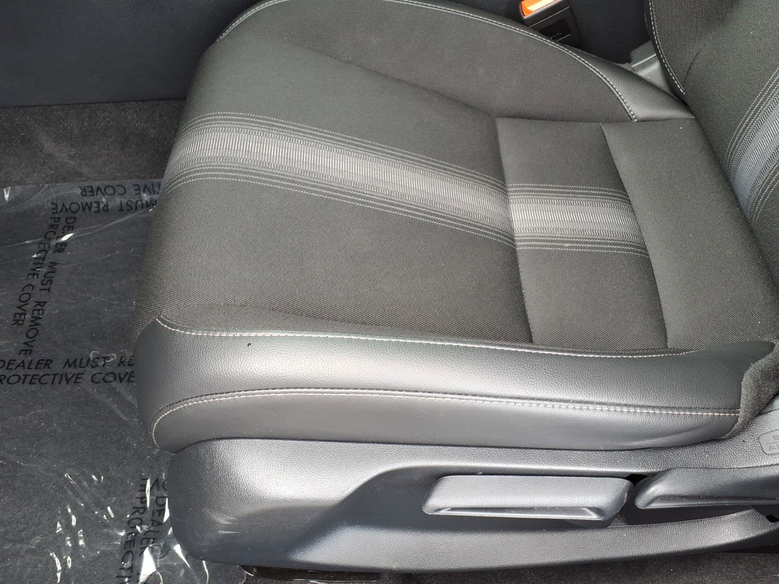 Used 2025 Honda Civic Sport image 10