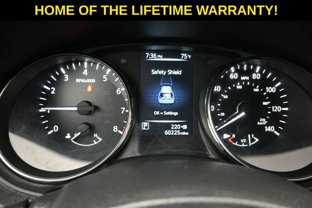Used 2017 Nissan Rogue S AWD/4WD image 17