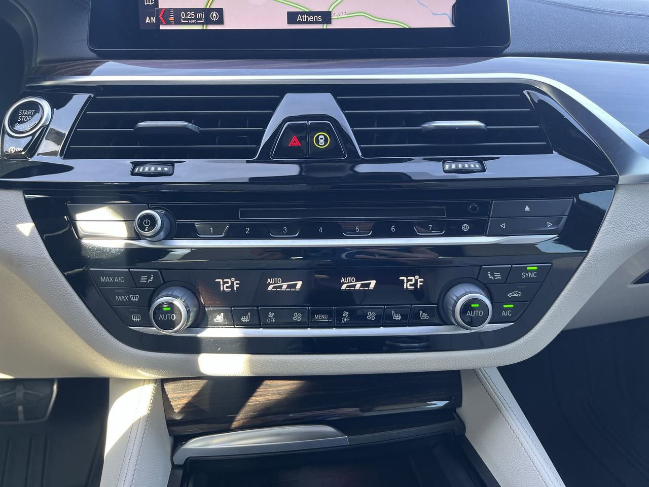 Used 2019 BMW M550i xDrive w/ Premium Package image 27