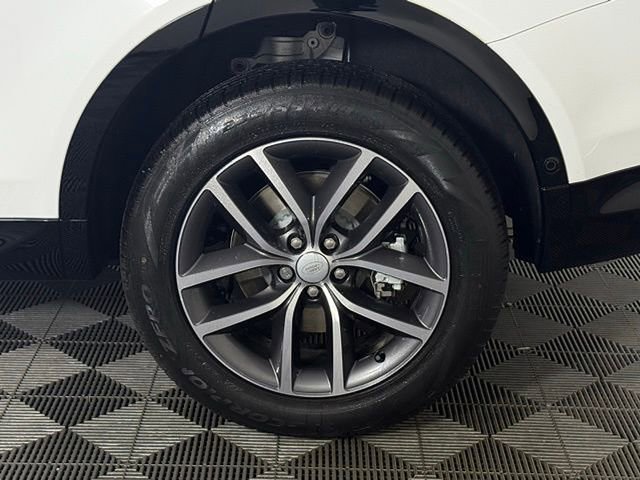 New 2025 Land Rover Discovery Sport Dynamic SE AWD/4WD image 13