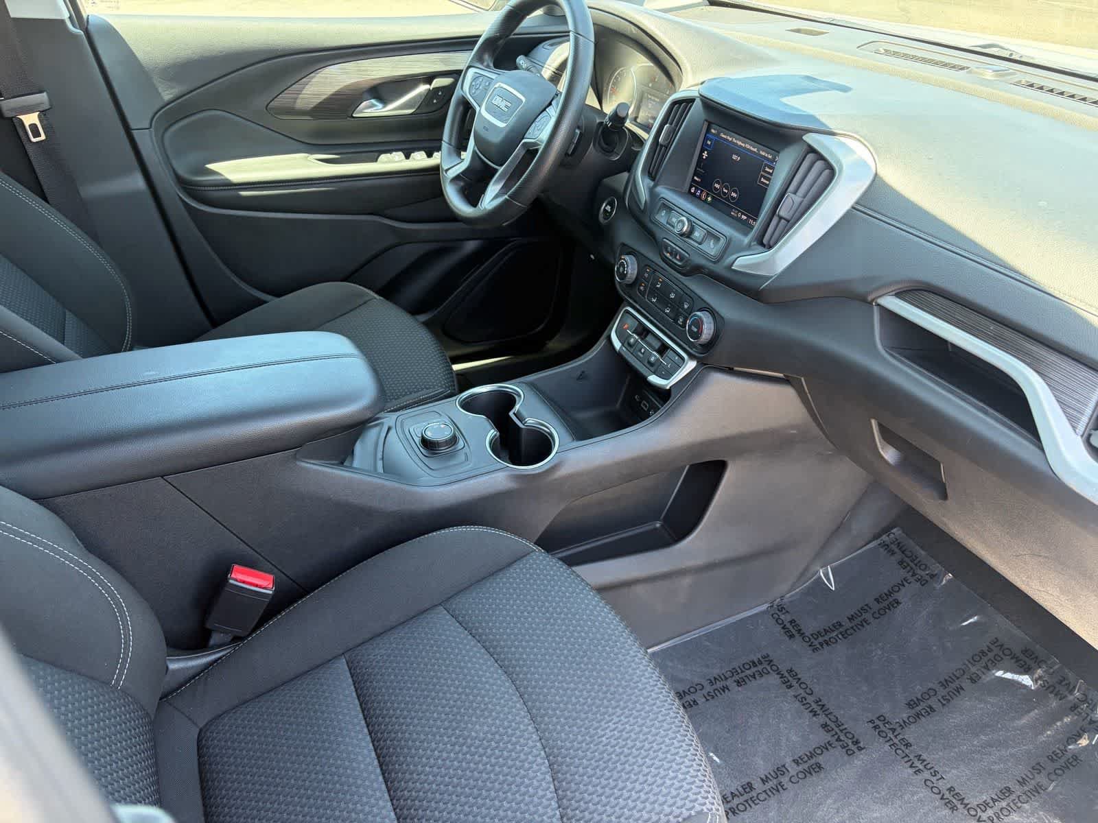 Used 2024 GMC Terrain SLE AWD/4WD image 30
